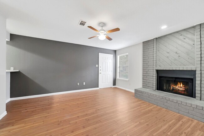 Foto del edificio - Cedar Creek Apartments