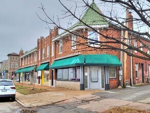 Building Photo - 4415-4423 S Kingshighway Blvd