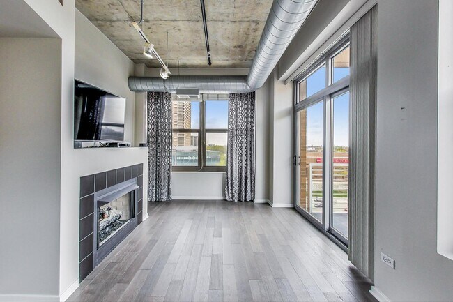 Foto del edificio - 933 W Van Buren St