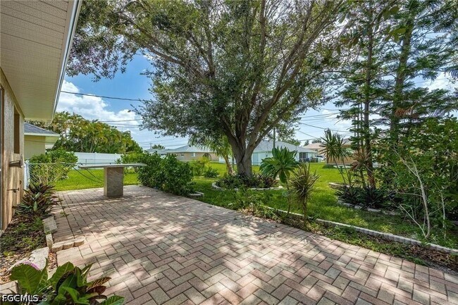 Foto del edificio - 4522-4524 SW 7th Pl