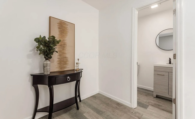 Foto del edificio - 270 Westview Ave