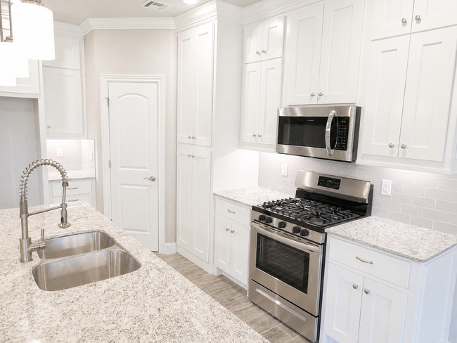 Building Photo - 2021 Construction! 4 Bedroom 2 Bathroom Home. Walk to Bentonville West HS!
