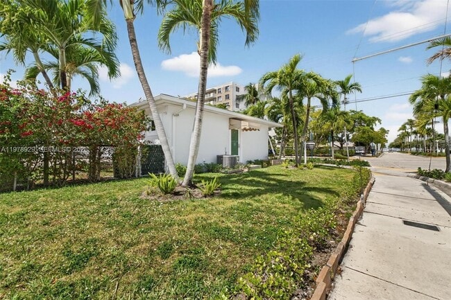 Foto del edificio - 1470 N Treasure Dr