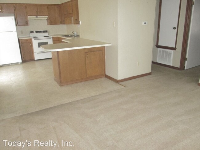 Building Photo - 2 br, 1 bath House - 1036 Sybil Drive