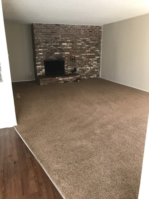 Foto principal - 1120 Alhambra Rd