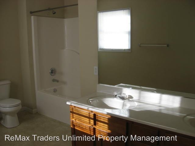 Building Photo - 3 br, 2 bath House - 2324 Jubilee
