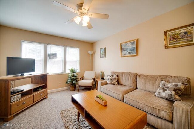 Foto del edificio - 2242 W 24th St