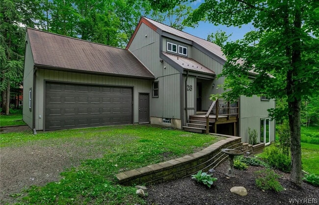 Building Photo - 28 Woodstock Rd