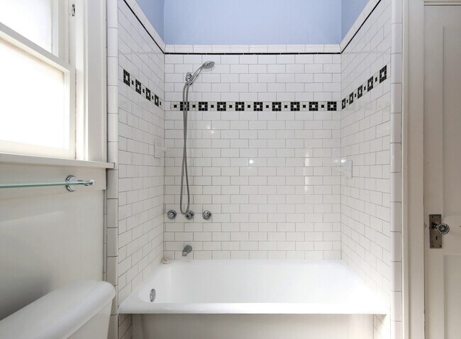 Foto del edificio - 1223 W Gray St