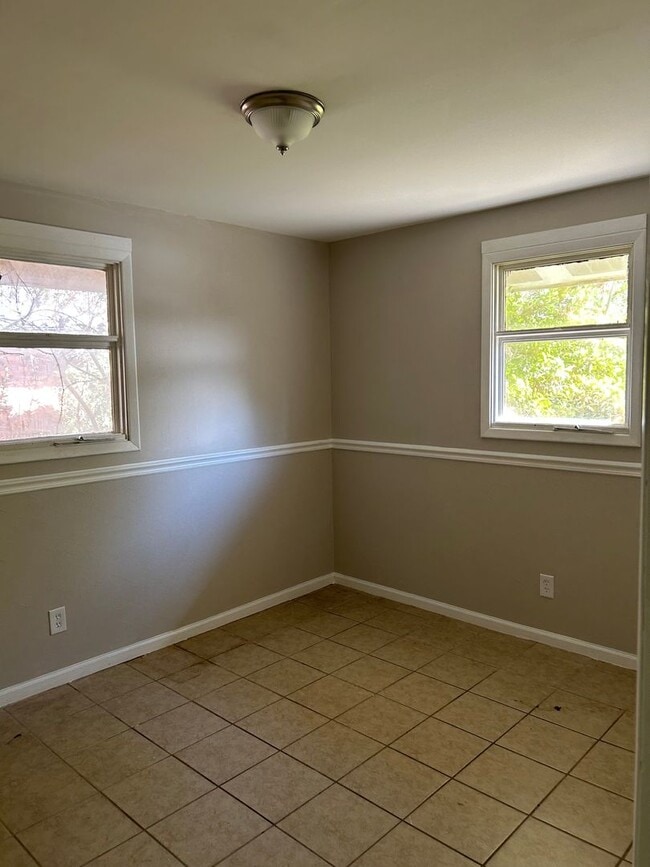 Foto del edificio - South side home