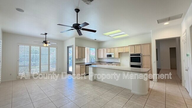 Foto del edificio - 37544 Wyndham Rd
