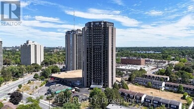 Building Photo - 900 Dynes Rd