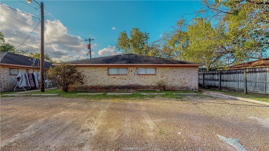 208 Lynn Dr, Bryan, TX 77801 Townhome Rentals in Bryan TX