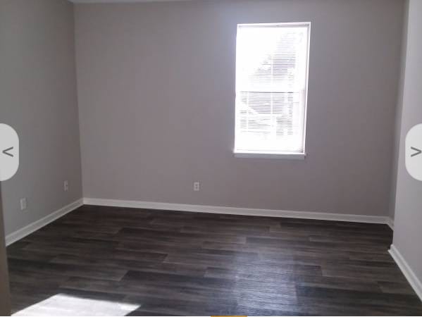 Living room - 122 S 9th St