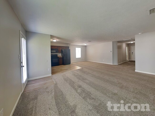Building Photo - 2944 Mozart Way