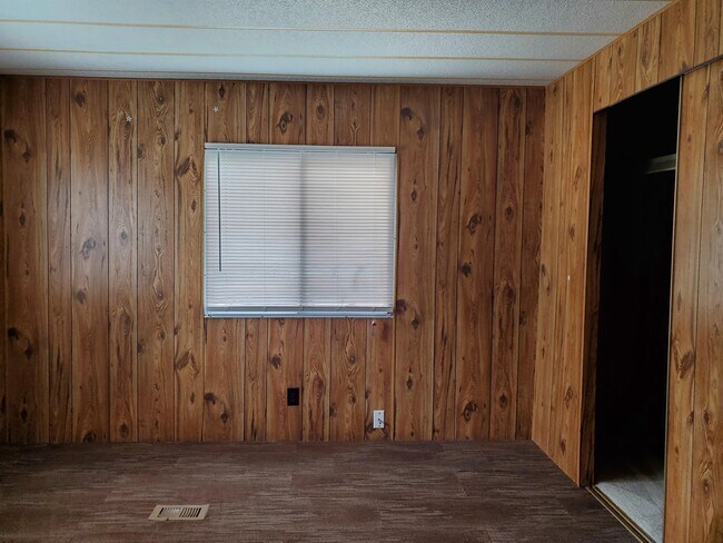 Building Photo - 3107 Switzer Rd
