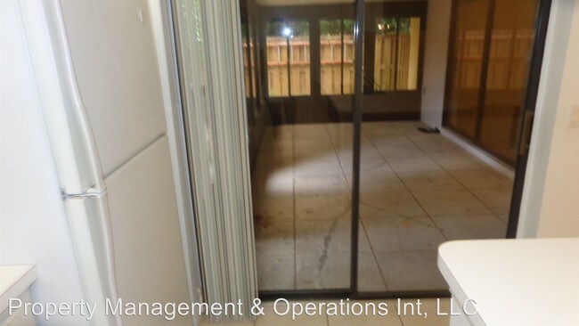 Building Photo - 2901 Pecan Ave