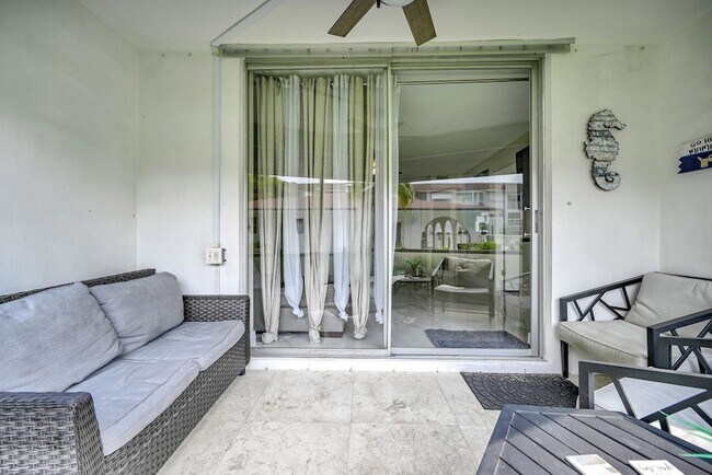 Foto del edificio - 400 SE 10th St