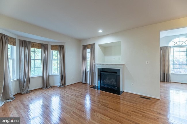 Foto del edificio - 42752 Locklear Terrace