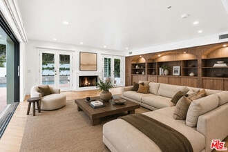 Building Photo - 1200 N Doheny Dr