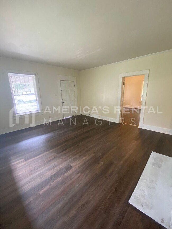 Foto del edificio - Home for rent in Tarrant!! Available Now!!