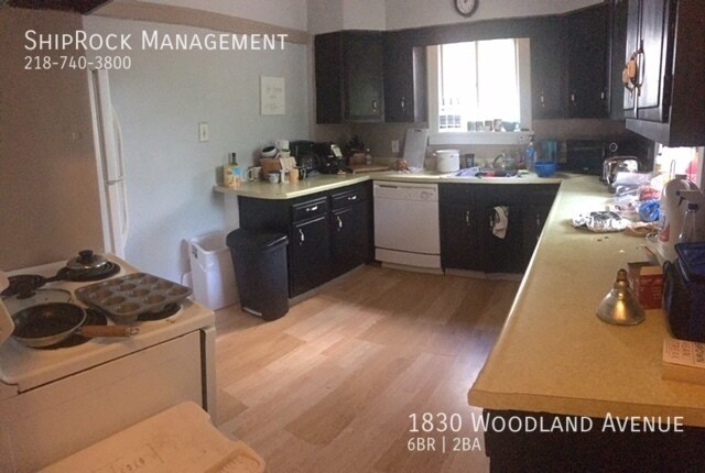Foto del edificio - 1830 Woodland Ave