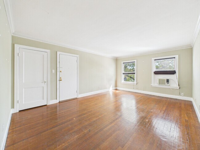 Foto del edificio - 1920 Richmond Ave.