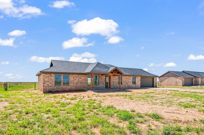 Foto del edificio - New Construction Home In Idalou ISD!