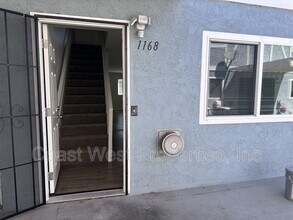 Building Photo - 1168 Cypress Ave