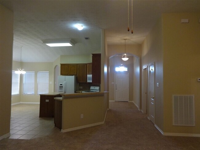 Foto del edificio - 28819 Hidden Cove Dr