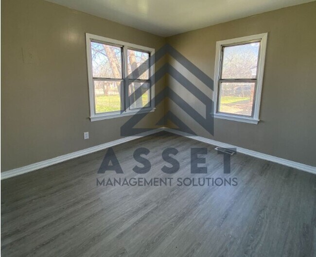 Building Photo - 2 Bedroom Rent to Own!!