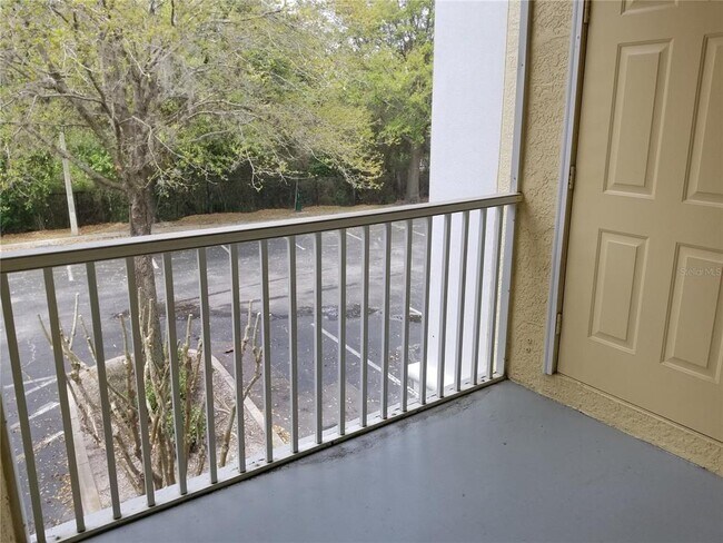 Foto del edificio - 1275 Lake Shadow Cir