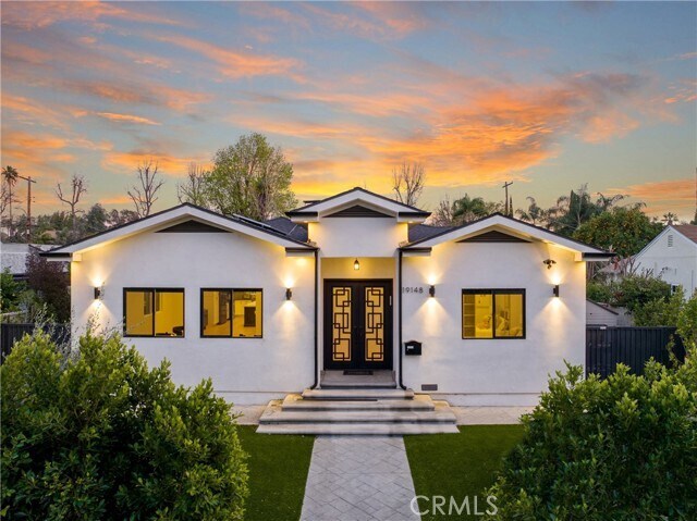 Foto del edificio - 19148 W Oxnard St