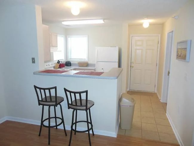 Foto del edificio - 3710 Pardue Woods Pl