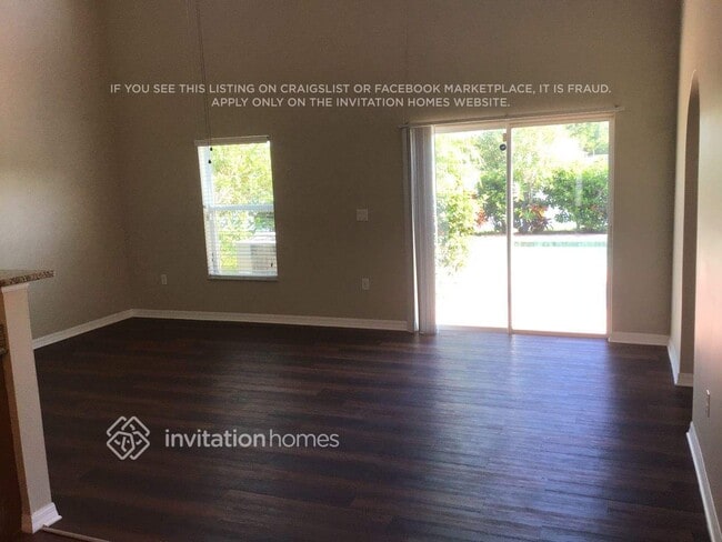 Building Photo - 3174 Burdock Ave