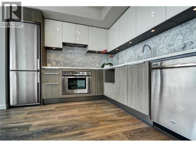 Building Photo - 6461 Telford Ave