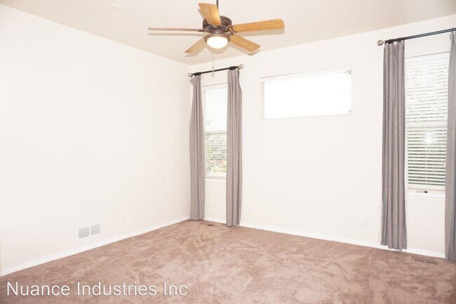 Building Photo - 3 br, 3 bath House - 9644 Carriage Creek Pt