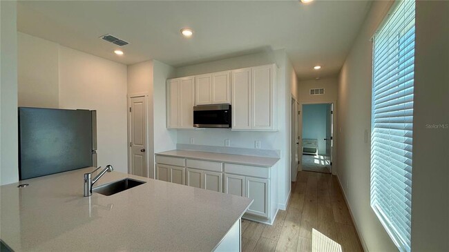 Building Photo - 5515 Guava Ct