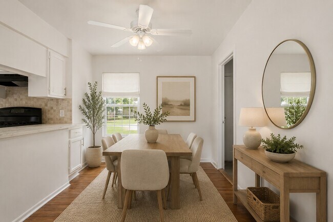 Foto del edificio - 5622 Woodgreen St