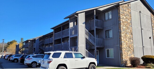 Photo - eldri475 Apartment