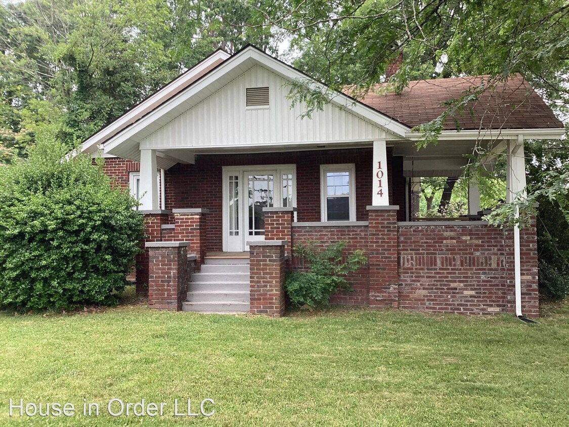Foto principal - 2 br, 1 bath House - 1014 Old Spartanburg Hwy