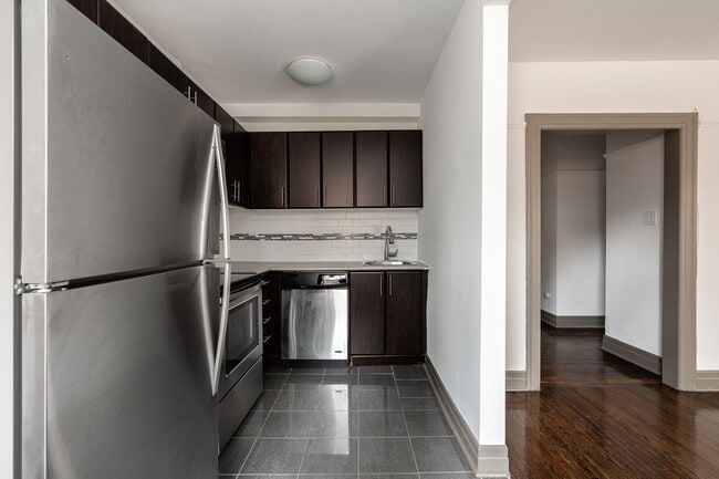 Building Photo - 16 St Joseph St