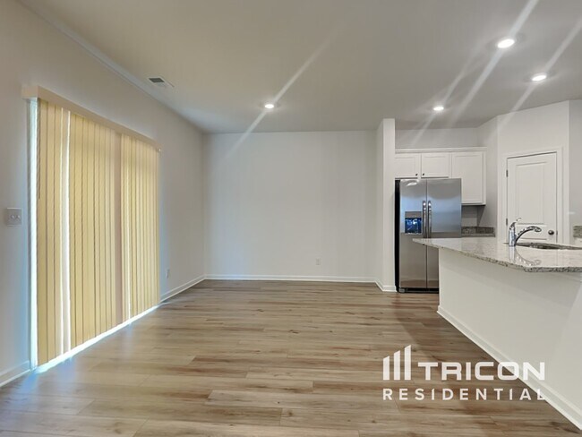 Foto del edificio - 2464 Lennox Rd SE