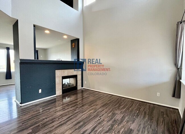 Building Photo - 11671 Elkhart St