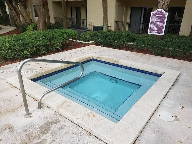 Foto del edificio - 640 S Park Rd