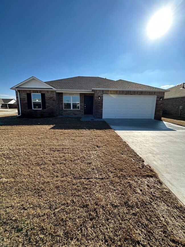 Foto del edificio - *Pre-leasing* Three Bedroom | Two Bath Home in Broken Arrow