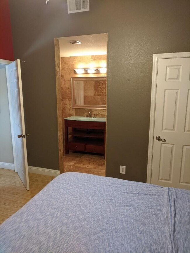 1649 N Sierra Vista Dr, Tempe, AZ 85281 Townhome Rentals in Tempe AZ