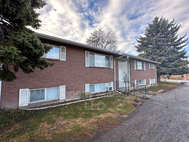 Photo - 1741 Holladay Blvd E Apartment