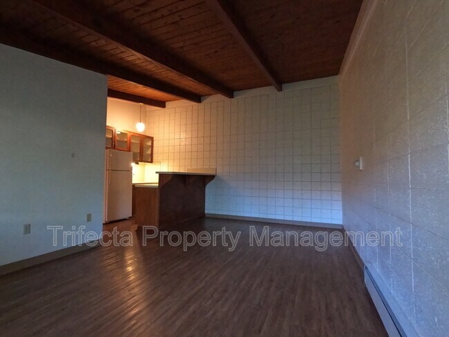 Foto del edificio - 606A Parker Street