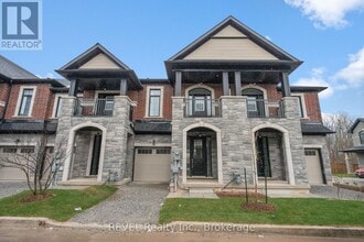Building Photo - 7436 Baycrest Cmn